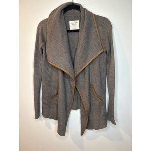Abercrombie and Fitch Cardigan Size XS